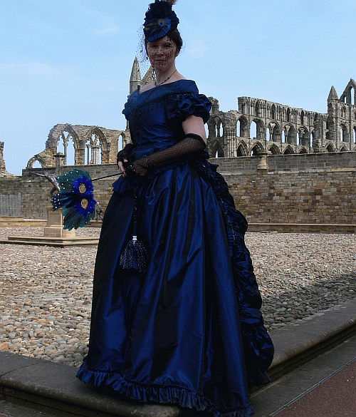 blue_cladia_gothic_gown_by_abigial709b-d46rjfn